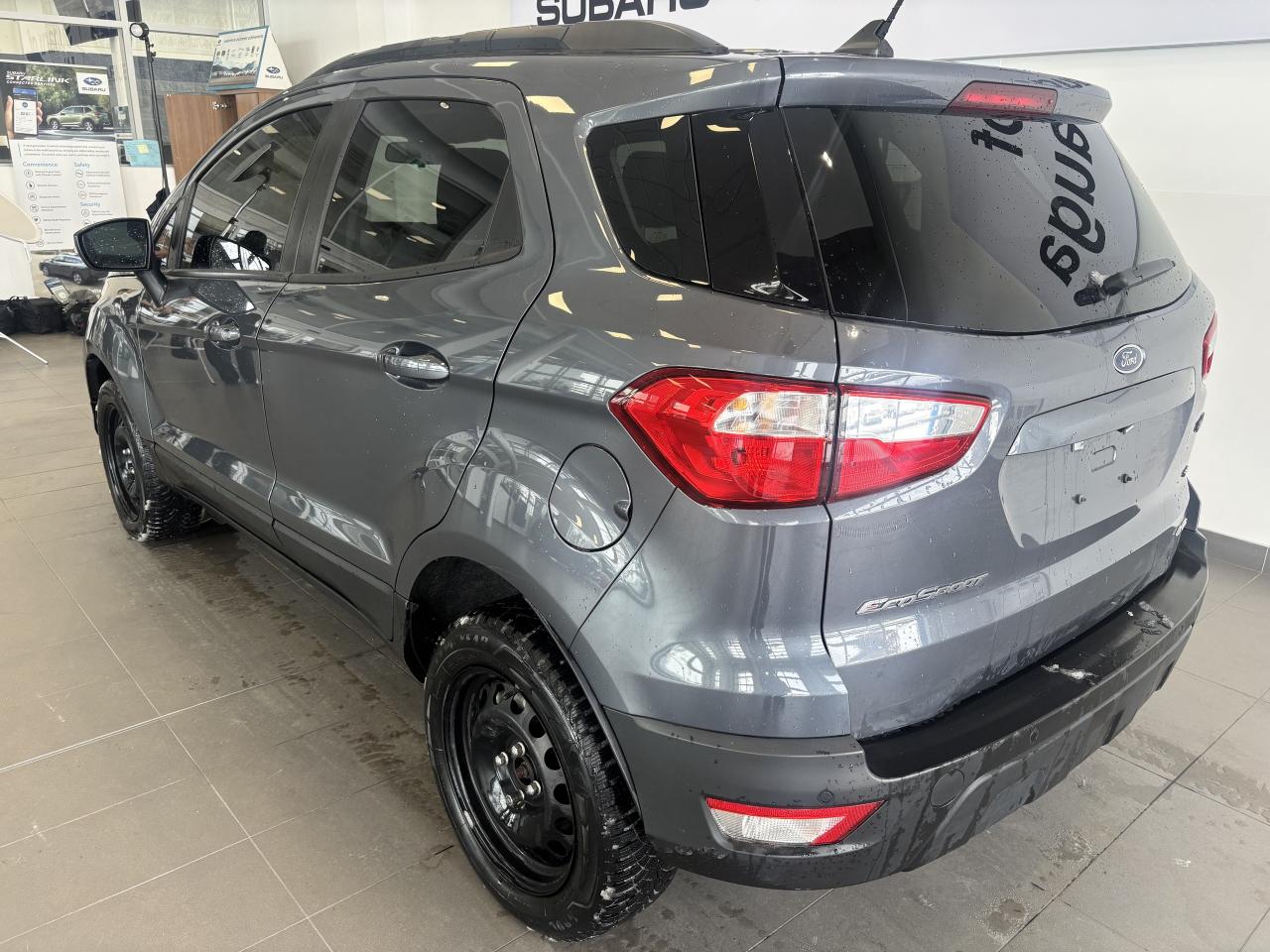 2022 Ford EcoSport SE 4WD   2 SETS OF TIRES/RIMS   CLEAN CARFAX   NAV Photo4