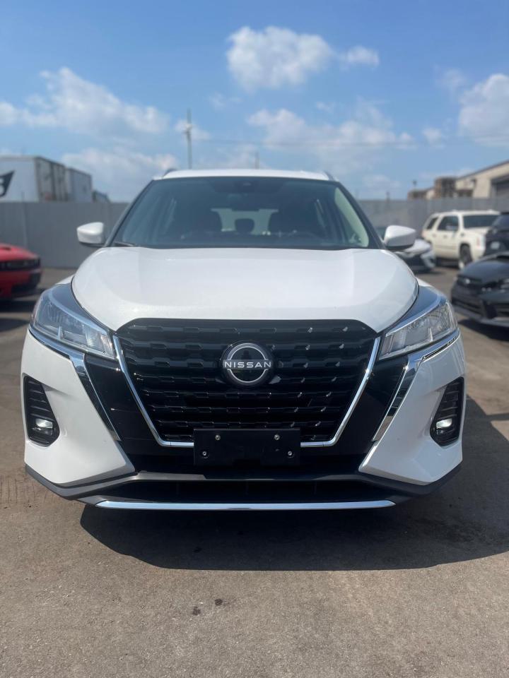 2023 Nissan Kicks SV, BACK UP CAMERA, CAR PLAY, HEATED SEATS Photo
