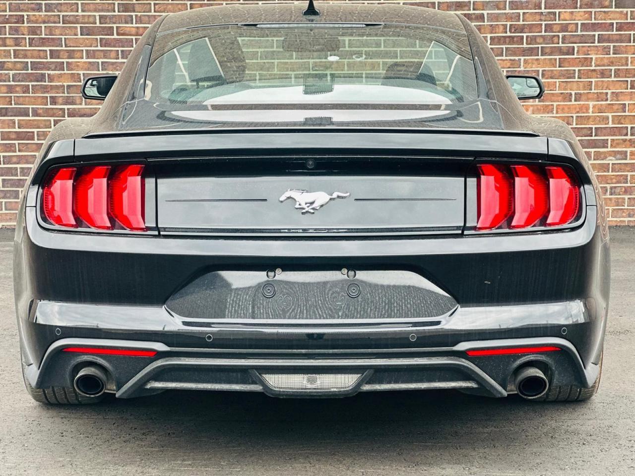 2020 Ford Mustang ECOBOOST PREMIUM, LEATHER, NAVI, BACKUP CAM Photo4