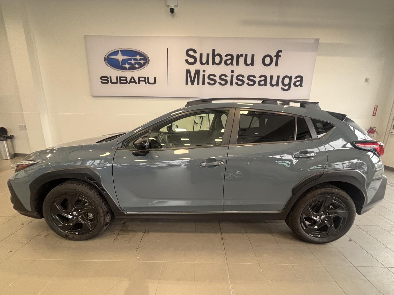 2024 Subaru Crosstrek ONYX   1 OWNER   SUNROOF   LOW KM   APPLE CARPLAY! Photo