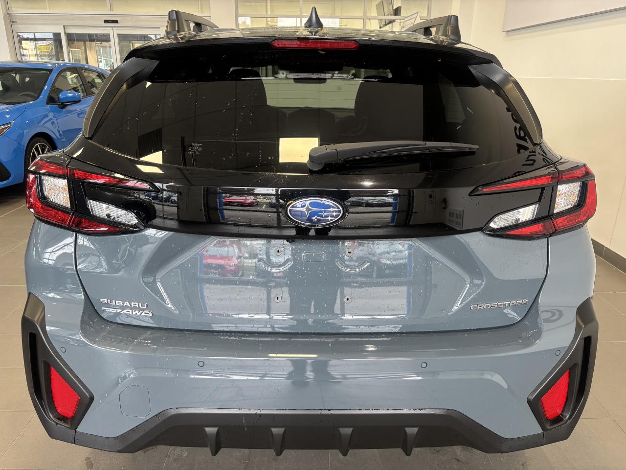 2024 Subaru Crosstrek ONYX   1 OWNER   SUNROOF   LOW KM   APPLE CARPLAY! Photo