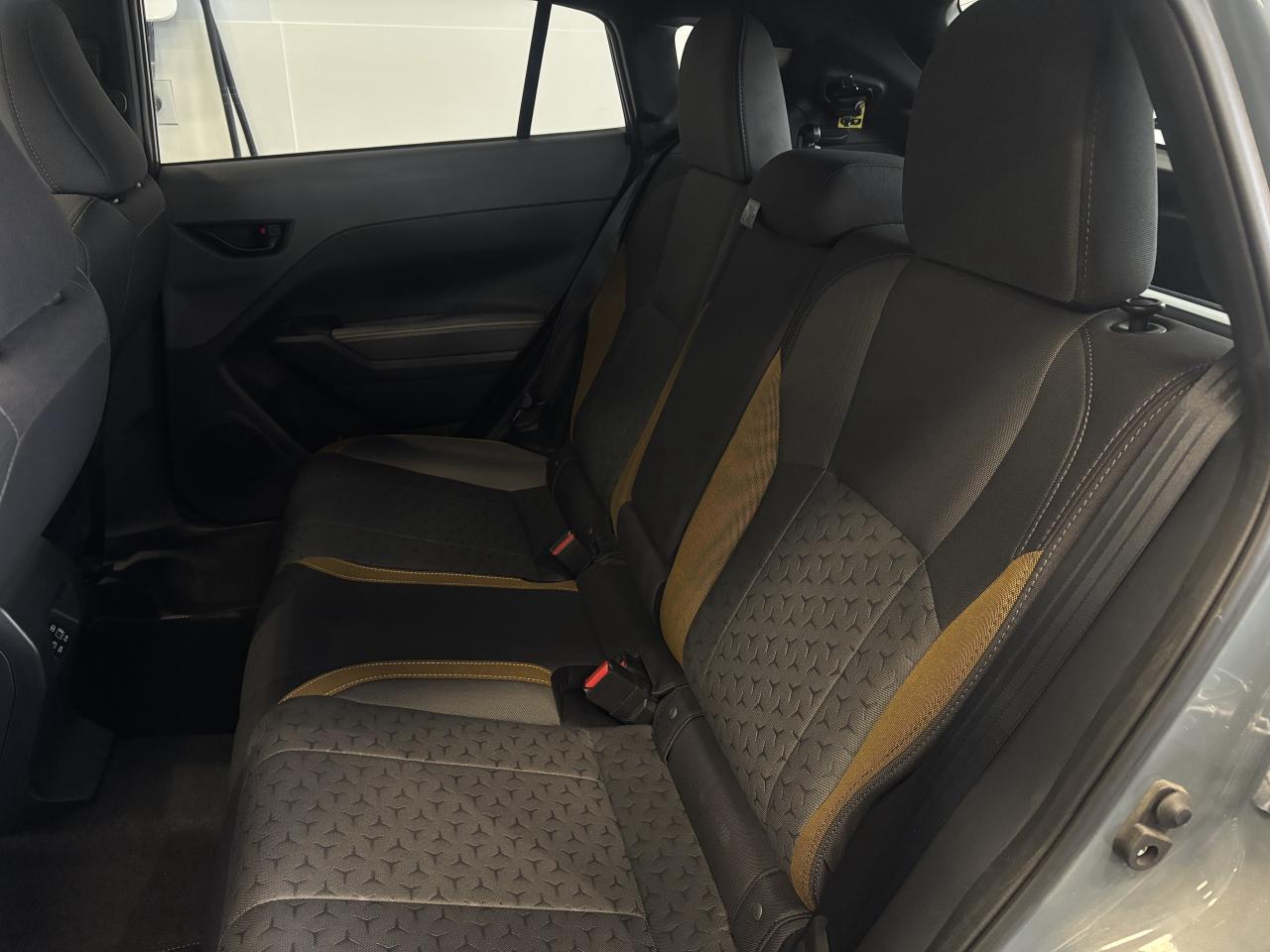 2024 Subaru Crosstrek ONYX   1 OWNER   SUNROOF   LOW KM   APPLE CARPLAY! Photo