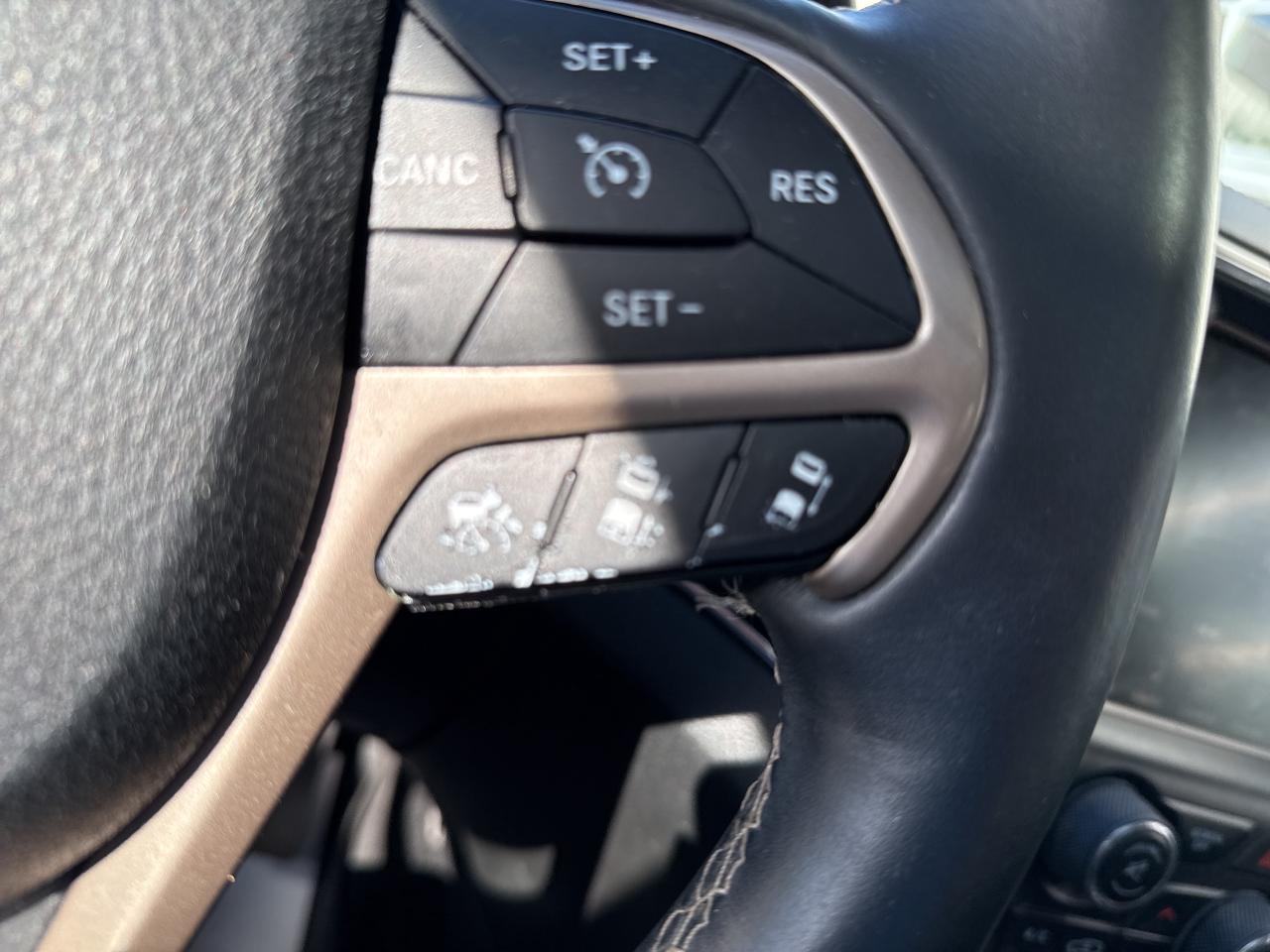 2014 Jeep Grand Cherokee Overland AS IS Photo