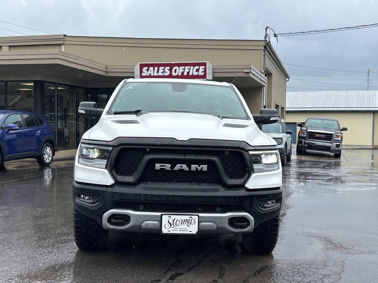 2020 RAM 1500 Rebel DIESEL/NAV/LEATHER/PWR SUNROOF CALL NAPANEE Photo