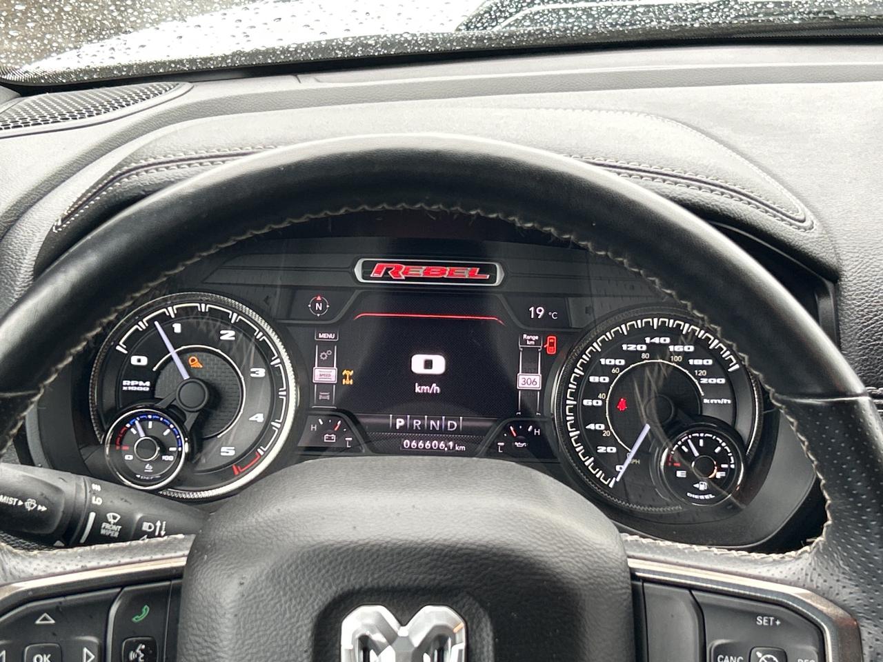 2020 RAM 1500 Rebel DIESEL/NAV/LEATHER/PWR SUNROOF CALL NAPANEE Photo