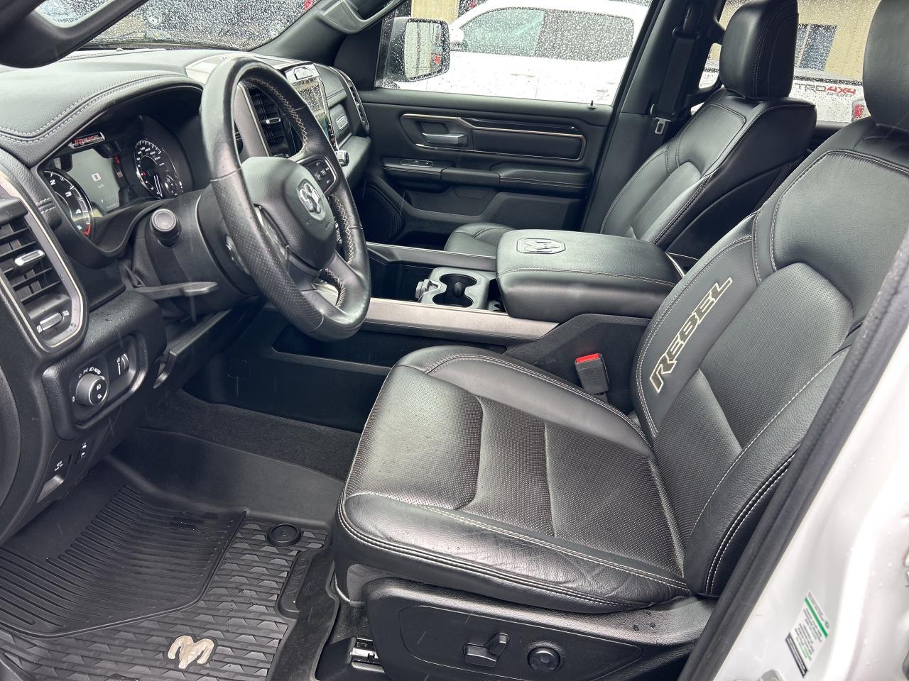 2020 RAM 1500 Rebel DIESEL/NAV/LEATHER/PWR SUNROOF CALL NAPANEE Photo
