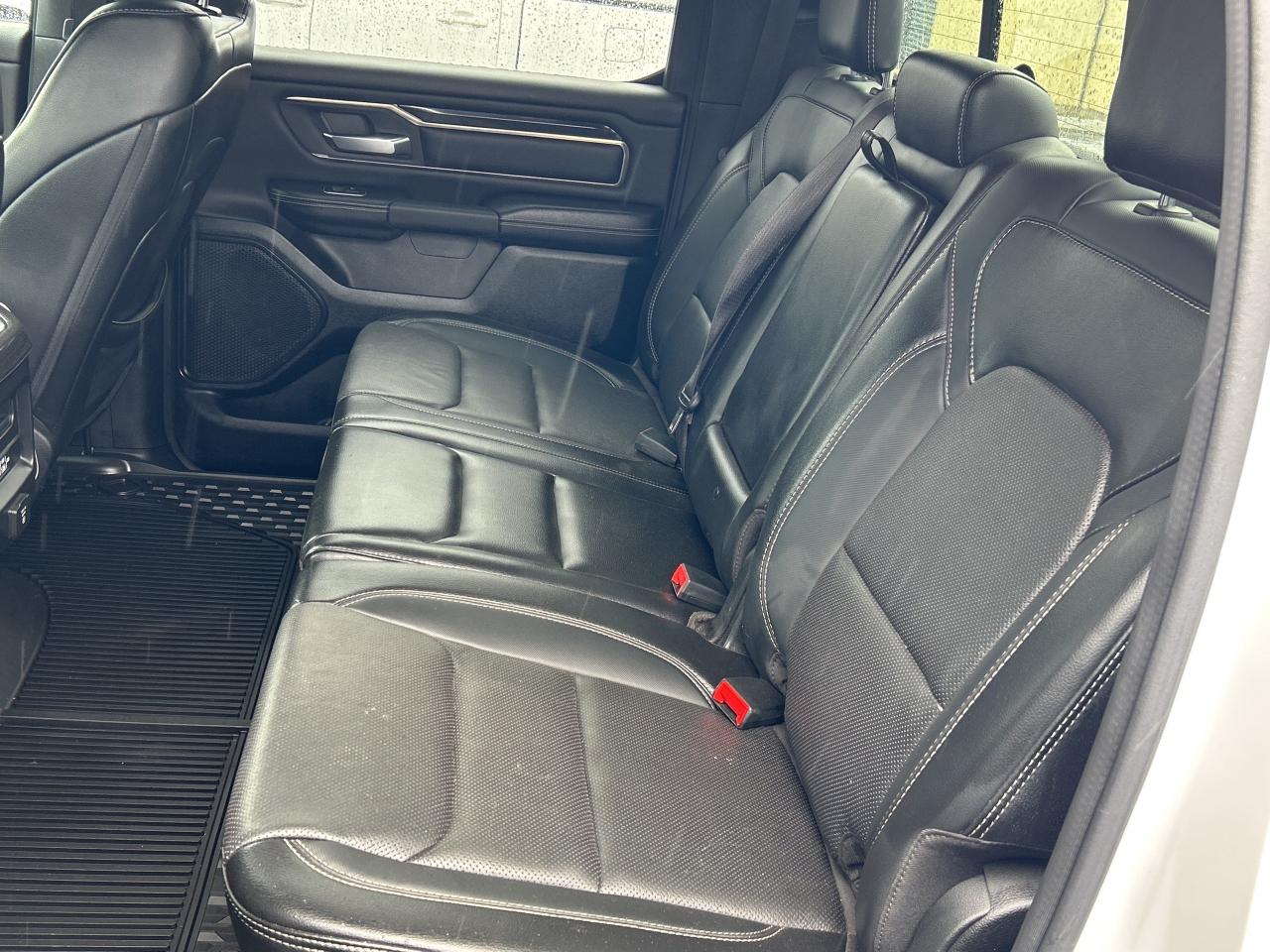 2020 RAM 1500 Rebel DIESEL/NAV/LEATHER/PWR SUNROOF CALL NAPANEE Photo