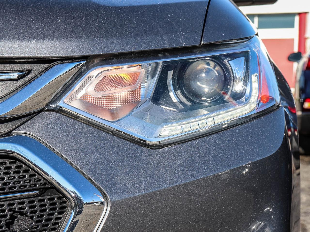 2021 Chevrolet Traverse LT CLOTH   CLEAN   7 PASS.   AWD Photo