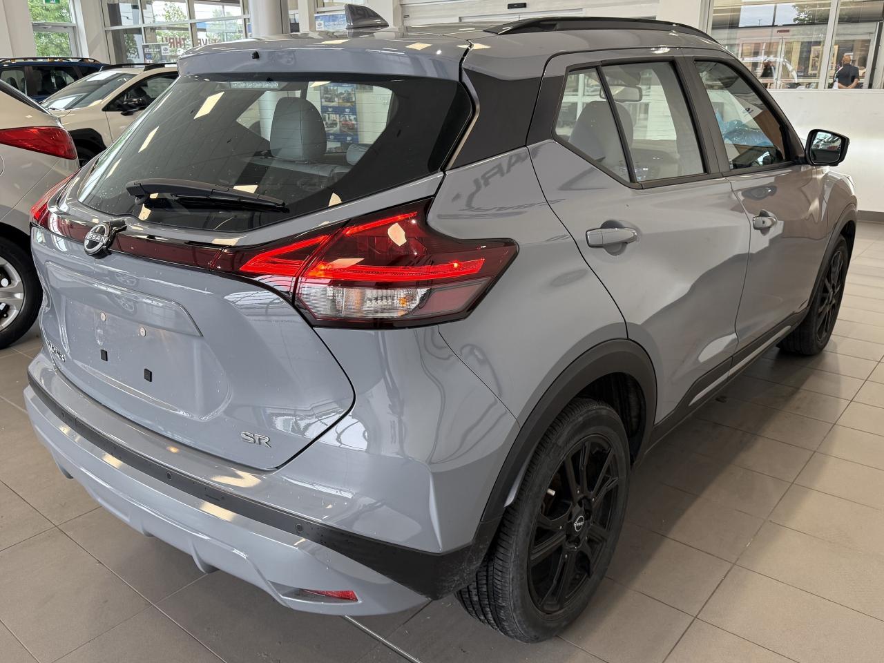 2023 Nissan Kicks SR   ONE OWNER   CLEAN CARFAX   EXTRA TIRES (ONLY) Photo