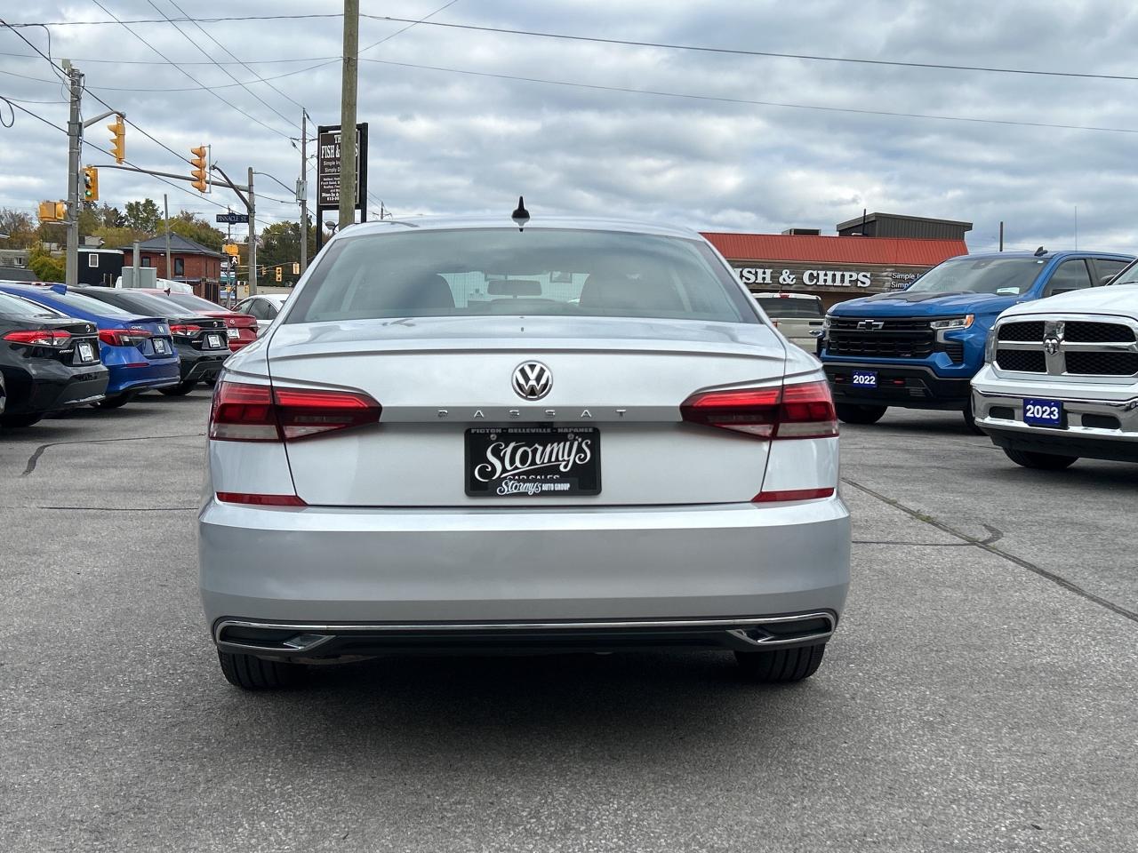 2020 Volkswagen Passat Comfortline **CALL BELLEVILLE 613-961-8848 Photo3