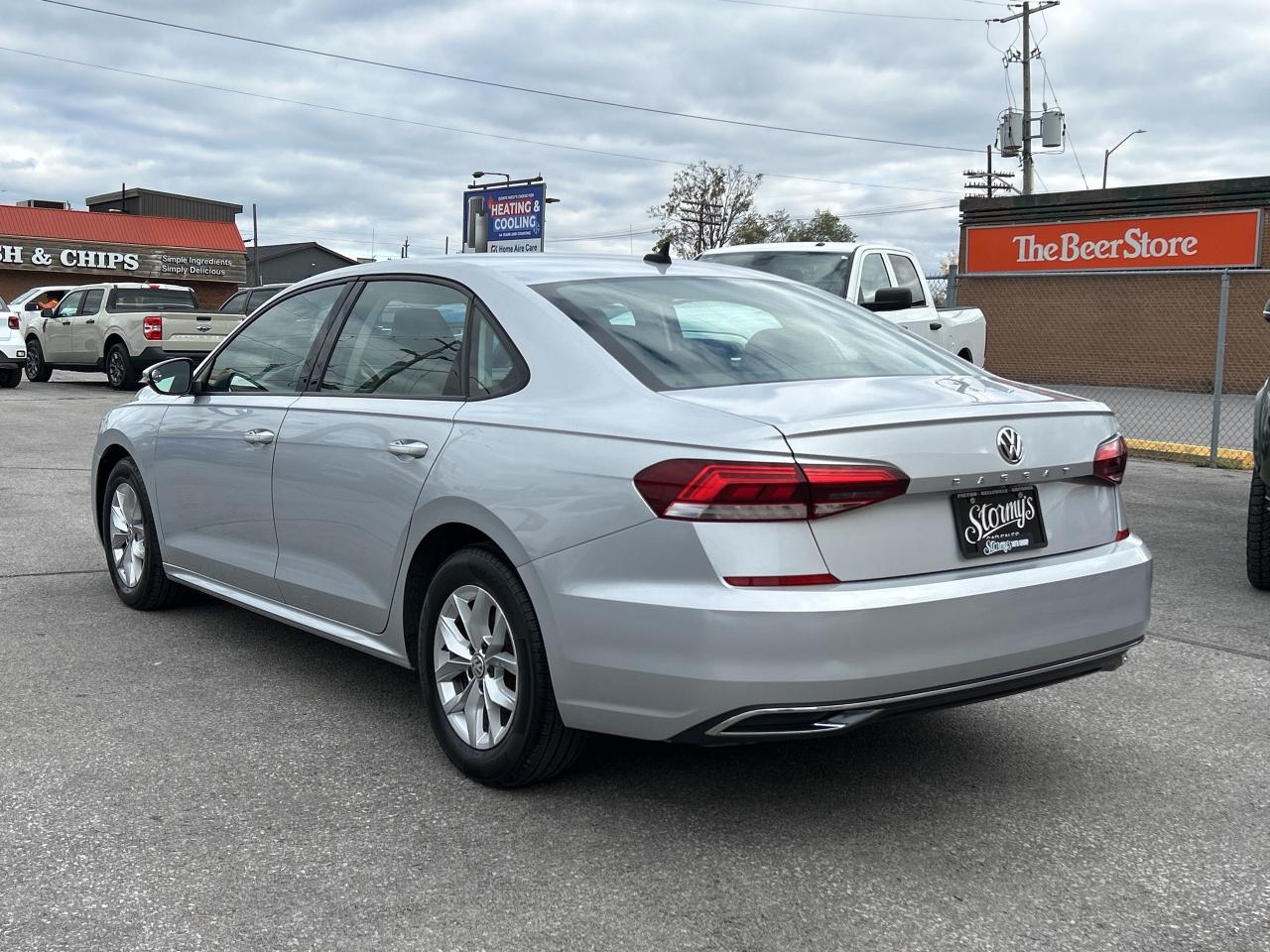 2020 Volkswagen Passat Comfortline **CALL BELLEVILLE 613-961-8848 Photo