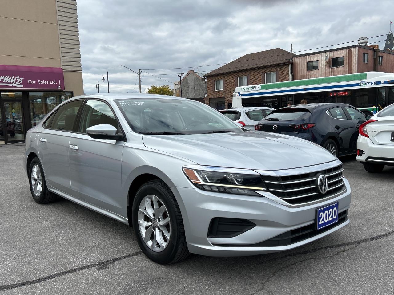 2020 Volkswagen Passat Comfortline **CALL BELLEVILLE 613-961-8848 Photo