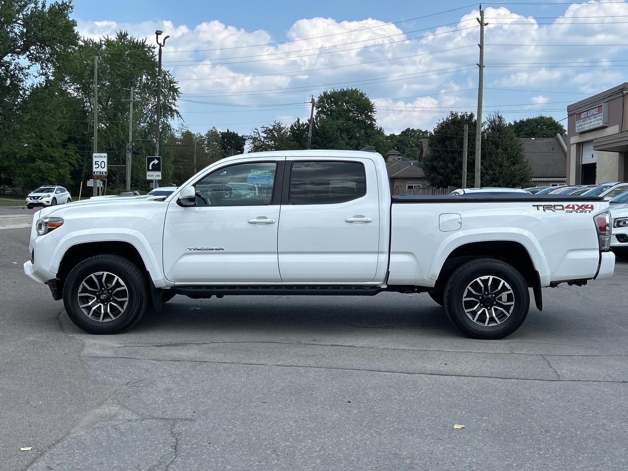 2022 Toyota Tacoma TRD 3.5L 4x4 Sport NAVI CALL NAPANEE 613-354-2100 Photo
