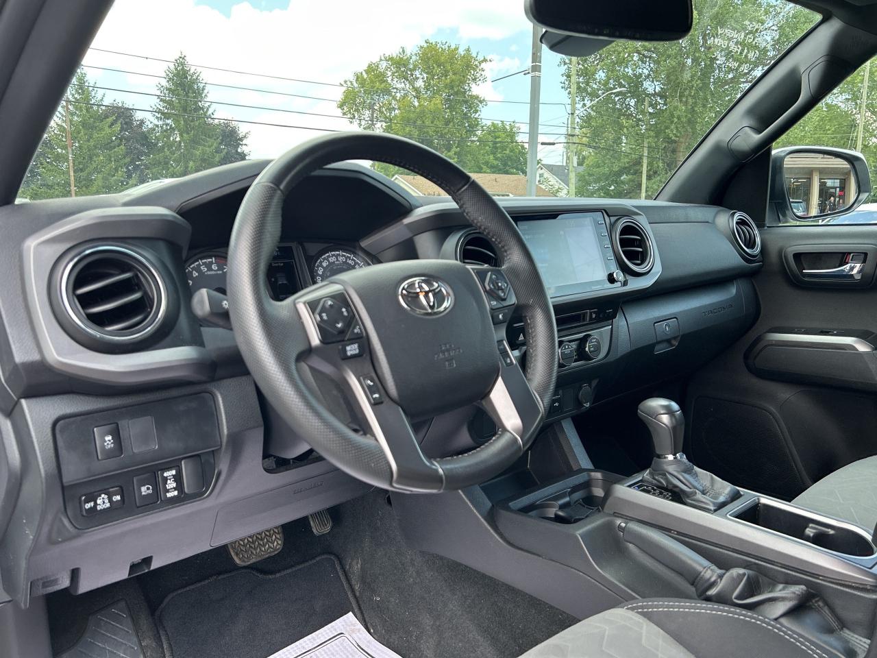 2022 Toyota Tacoma TRD 3.5L 4x4 Sport NAVI CALL NAPANEE 613-354-2100 Photo