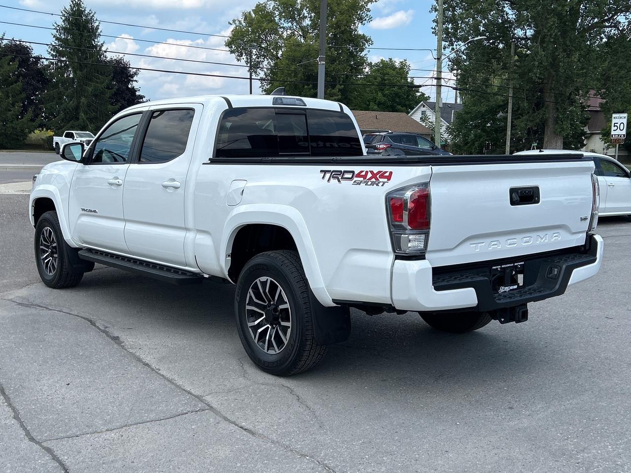 2022 Toyota Tacoma TRD 3.5L 4x4 SportNAV CALL BELLEVILLE 613-961-8848 Photo2