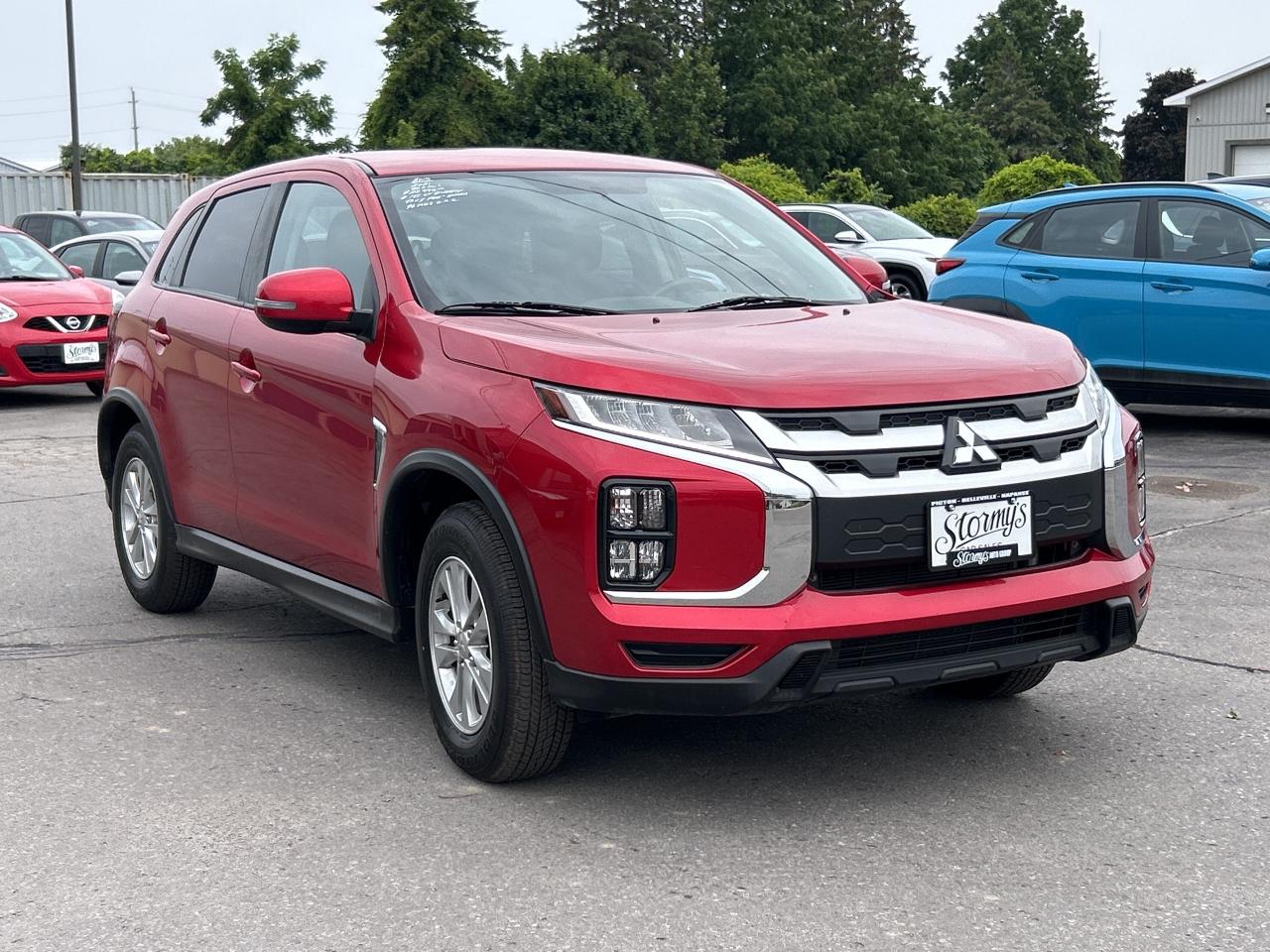 2021 Mitsubishi RVR SE AWD/BACKUP CAM/HEATED SEATS  CALL 613-961-8848 Photo