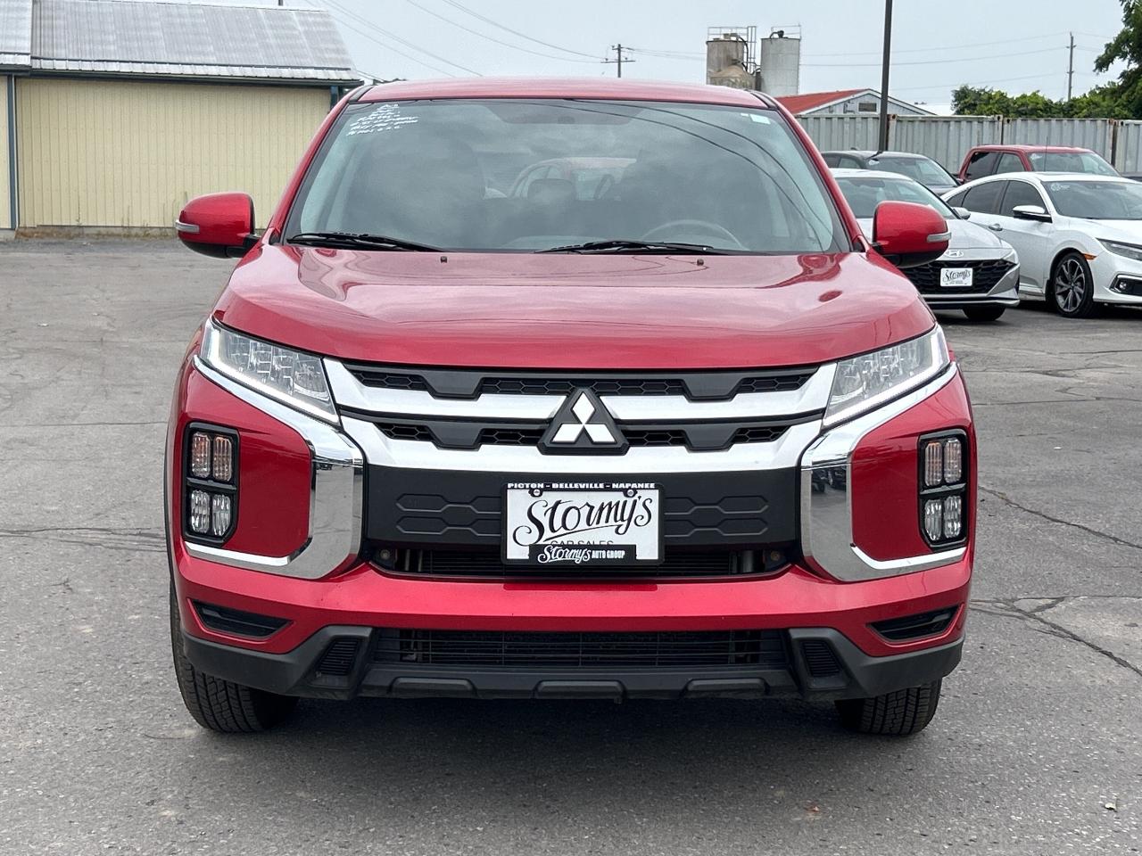 2021 Mitsubishi RVR SE AWD/BACKUP CAM/HEATED SEATS  CALL 613-961-8848 Photo