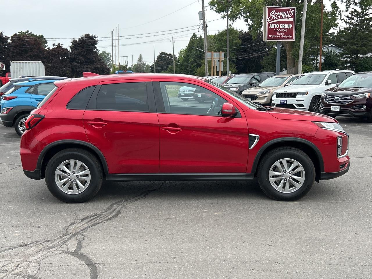 2021 Mitsubishi RVR SE AWD/BACKUP CAM/HEATED SEATS  CALL 613-961-8848 Photo