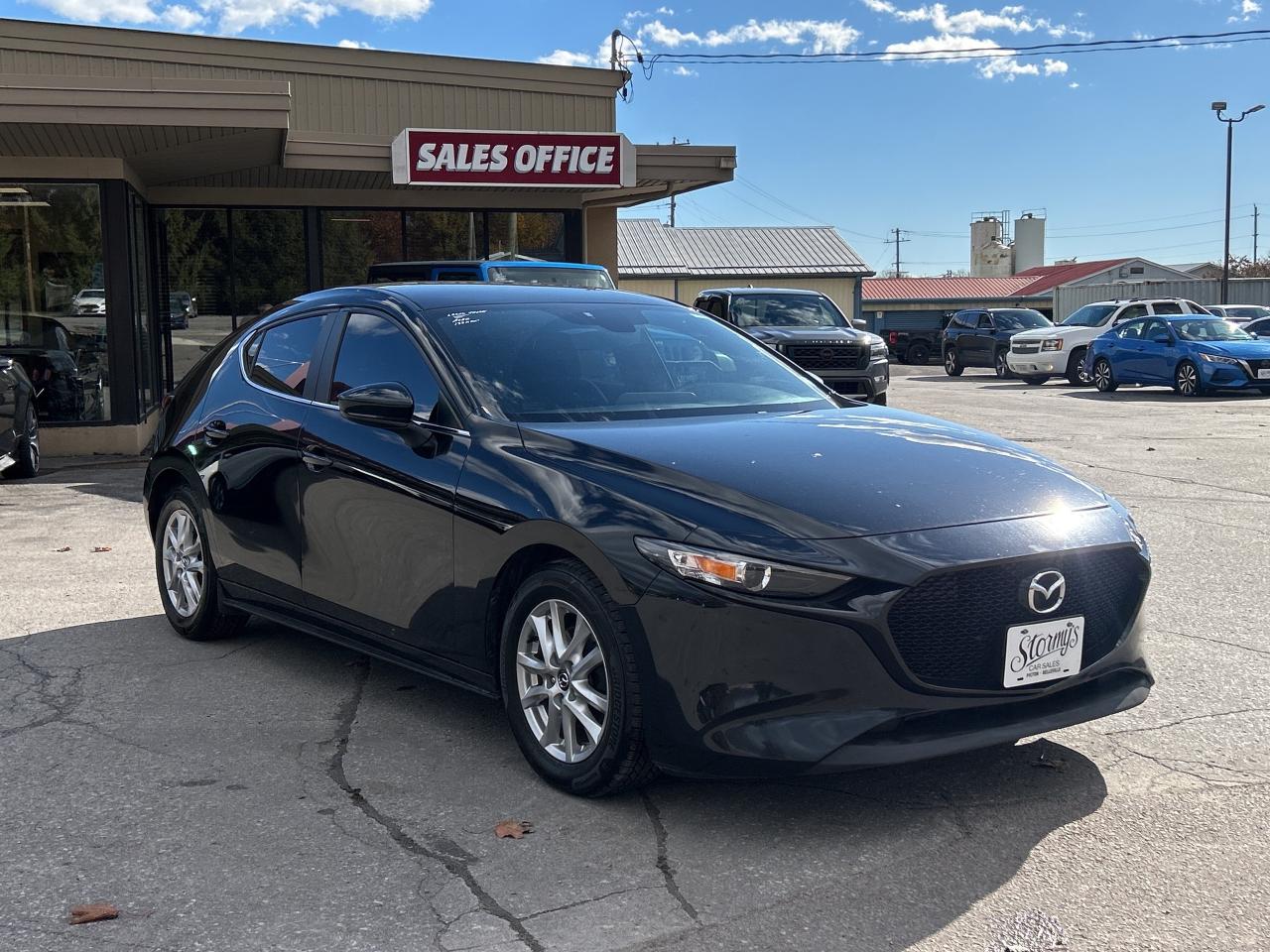 2020 Mazda Mazda3 Sport GX HEATED SEATS/BACKUP CAM  CALL PICTON Photo