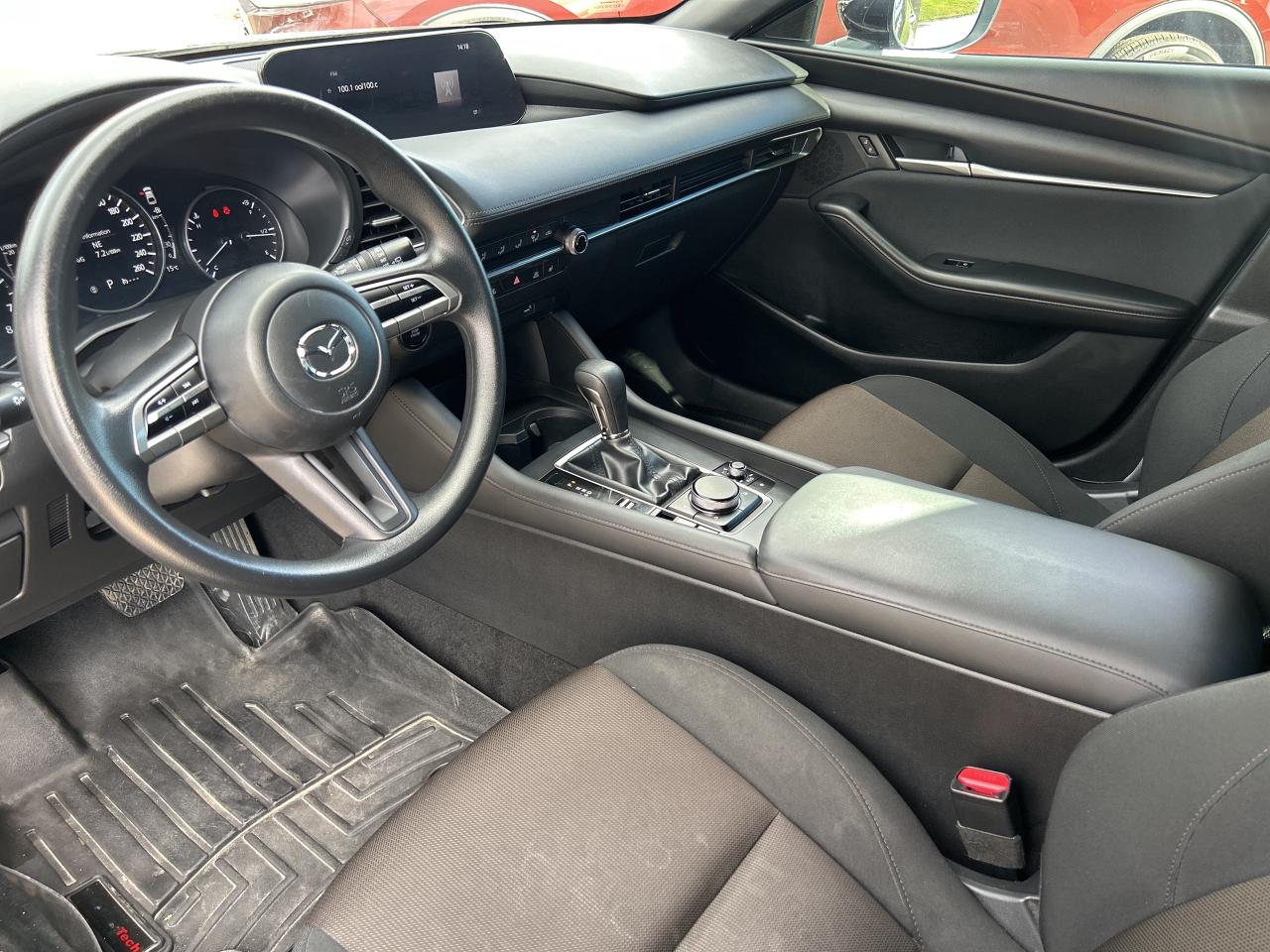 2020 Mazda Mazda3 Sport GX HEATED SEATS/BACKUP CAM  CALL PICTON Photo