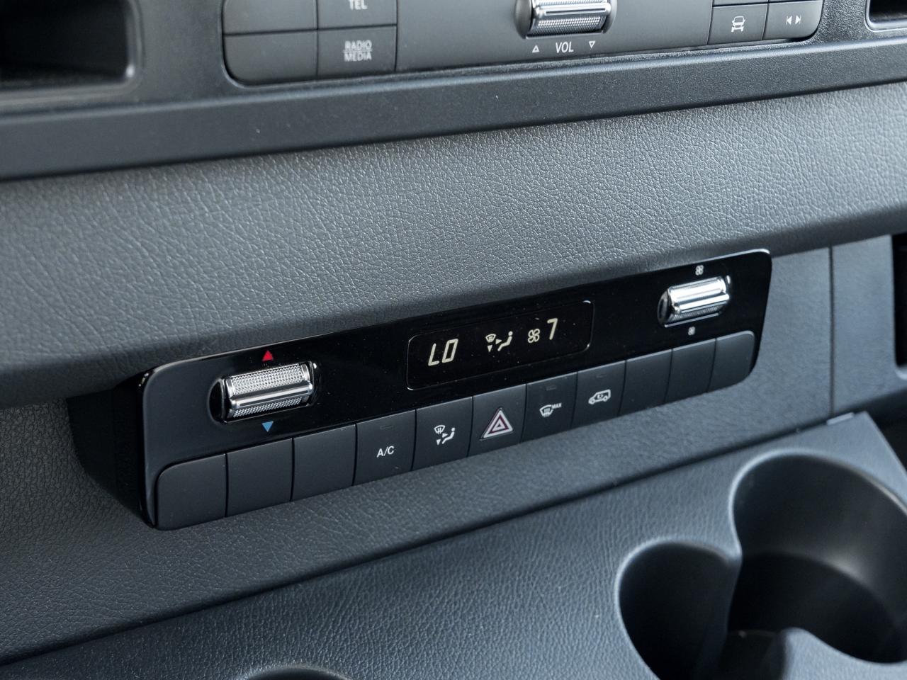 2024 Mercedes-Benz Sprinter 3500 170 WB Photo