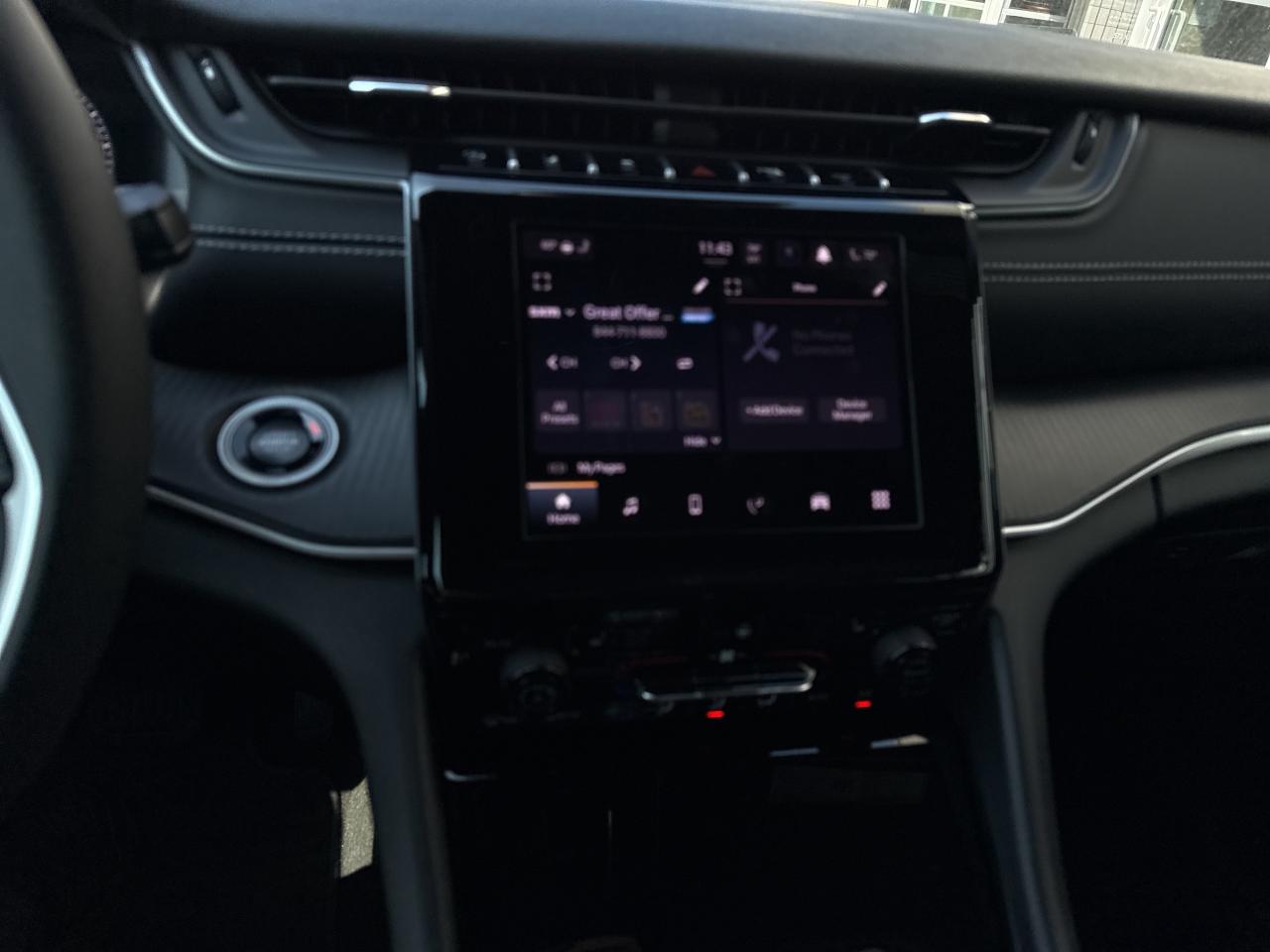 2025 Jeep Grand Cherokee L ALTITUDE Photo