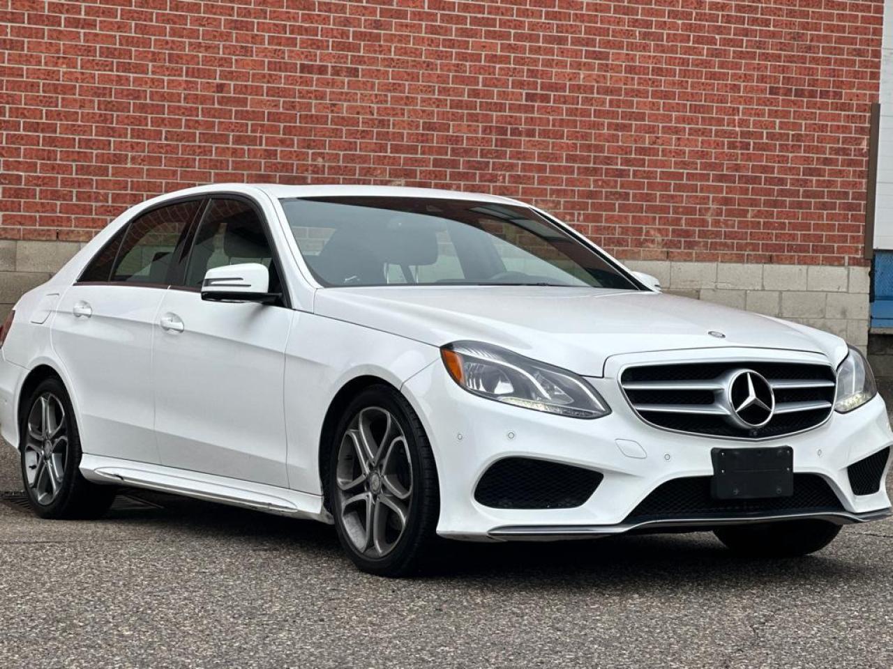2014 Mercedes-Benz E-Class E300, NAV, LEATHER INTERIOR, ALLOYS Photo