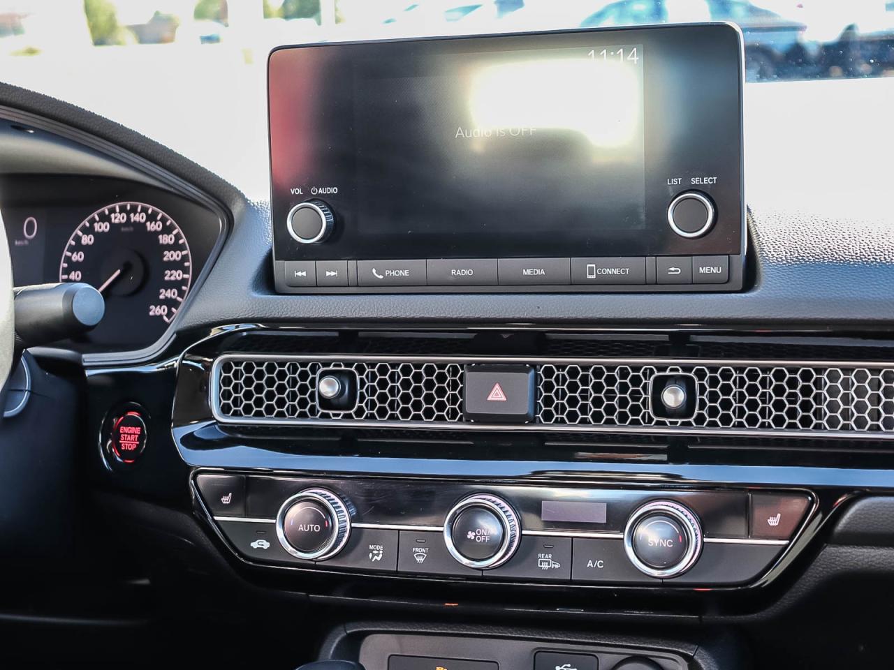 2022 Honda Civic Sedan EX   HONDA CERTIFIED   LEASE RETURN   CLEAN Photo