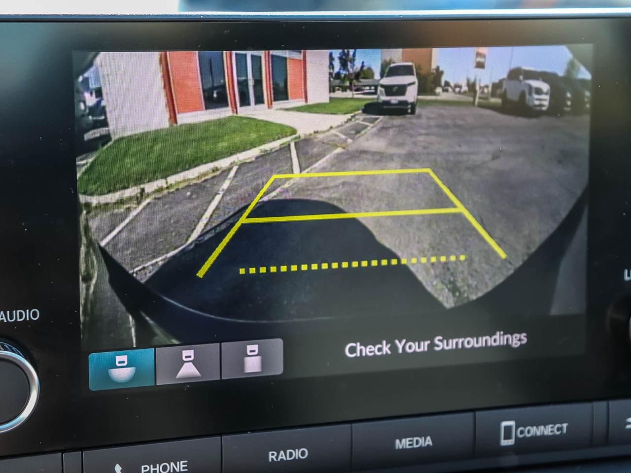 2022 Honda Civic Sedan EX   HONDA CERTIFIED   LEASE RETURN   CLEAN Photo