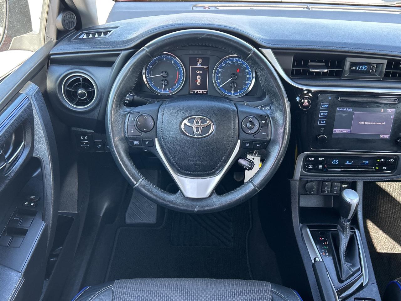 2019 Toyota Corolla SE  ** CALL BELLEVILLE @ 1-613-961-8848  117k Photo