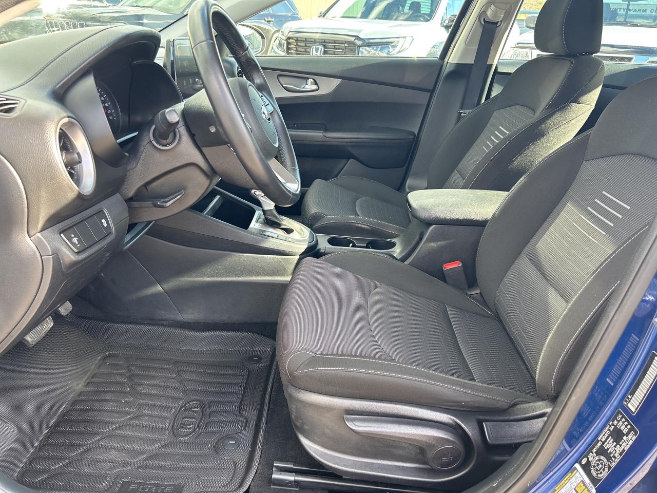 2020 Kia Forte LX ANDROID AUTO/HEATED SEATS  CALL PICTON 74K KM'S Photo
