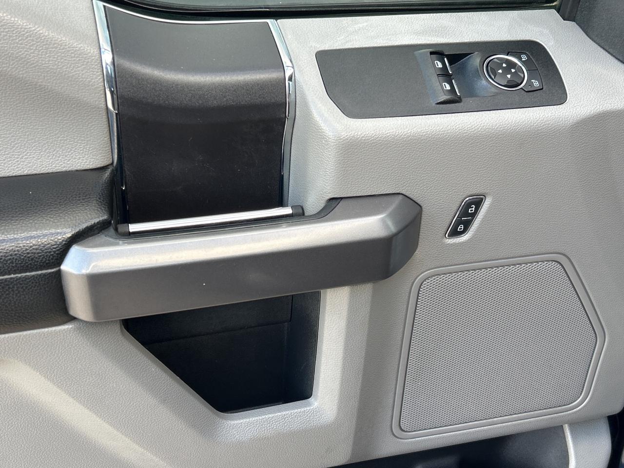 2019 Ford F-150 XLT 5L/4X4/BACKUP CAMERA  CALL PICTON 78K KM'S Photo