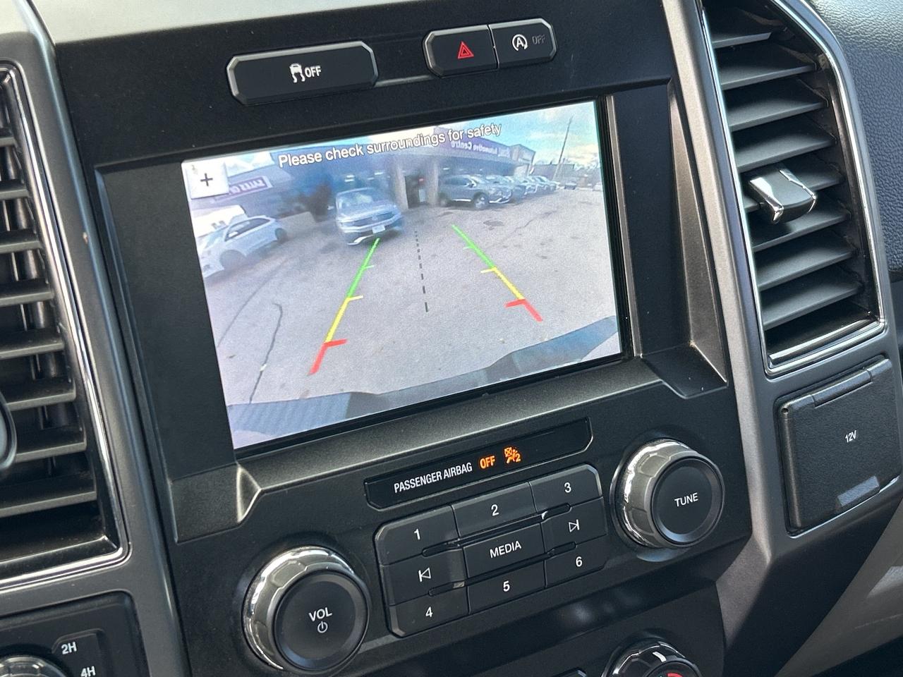 2019 Ford F-150 XLT 5L/4X4/BACKUP CAMERA  CALL PICTON 78K KM'S Photo