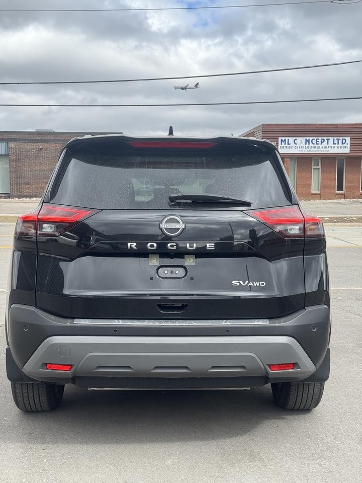 2023 Nissan Rogue AWD SV, ALLOYS, Moonroof Photo3