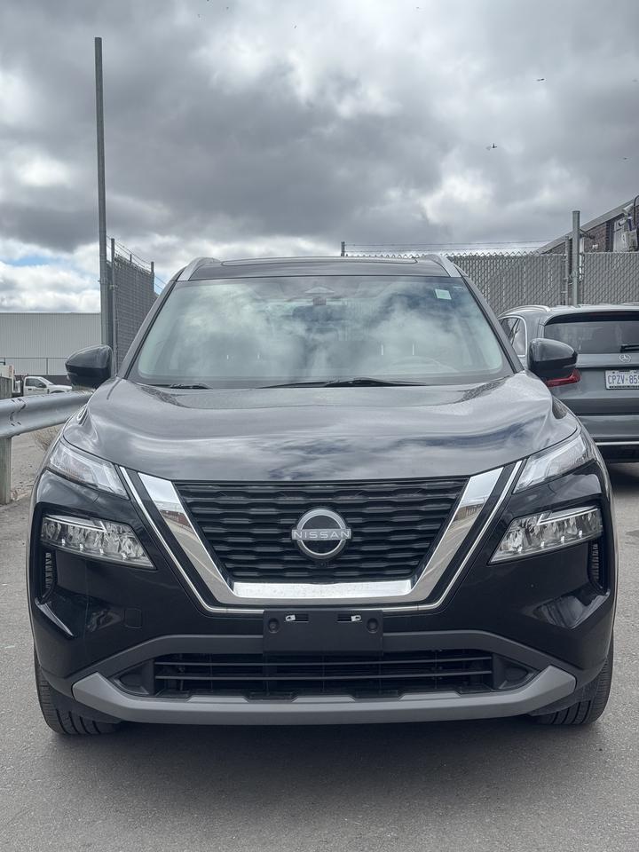 2023 Nissan Rogue AWD SV, ALLOYS, Moonroof Photo