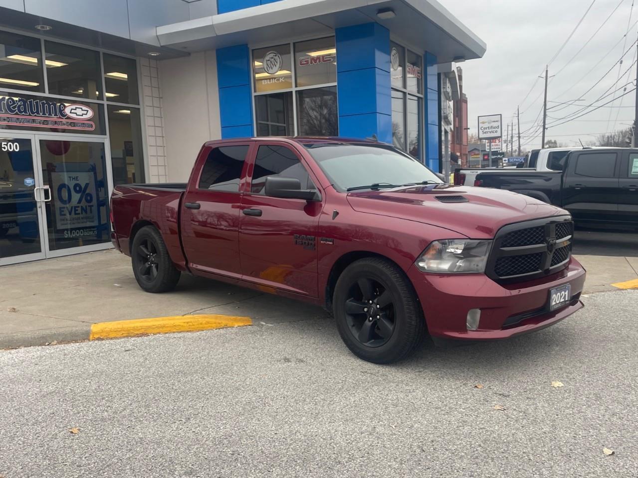 2021 RAM 1500 Classic EXPRESS LOWERED AND LOOKING GOOD! Photo2