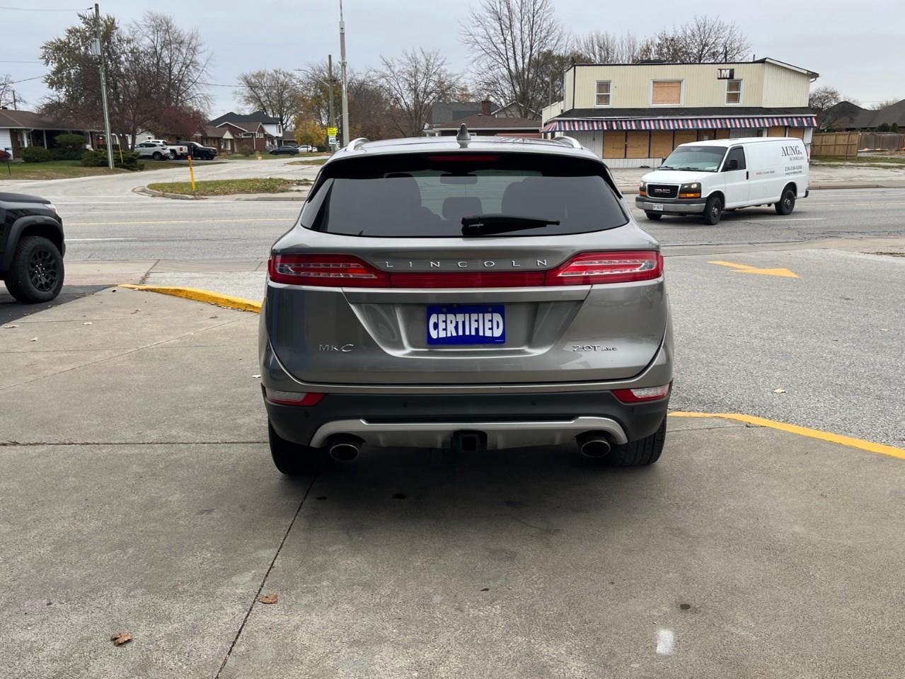 2017 Lincoln MKC SELECT ULTRA LOW KM Photo