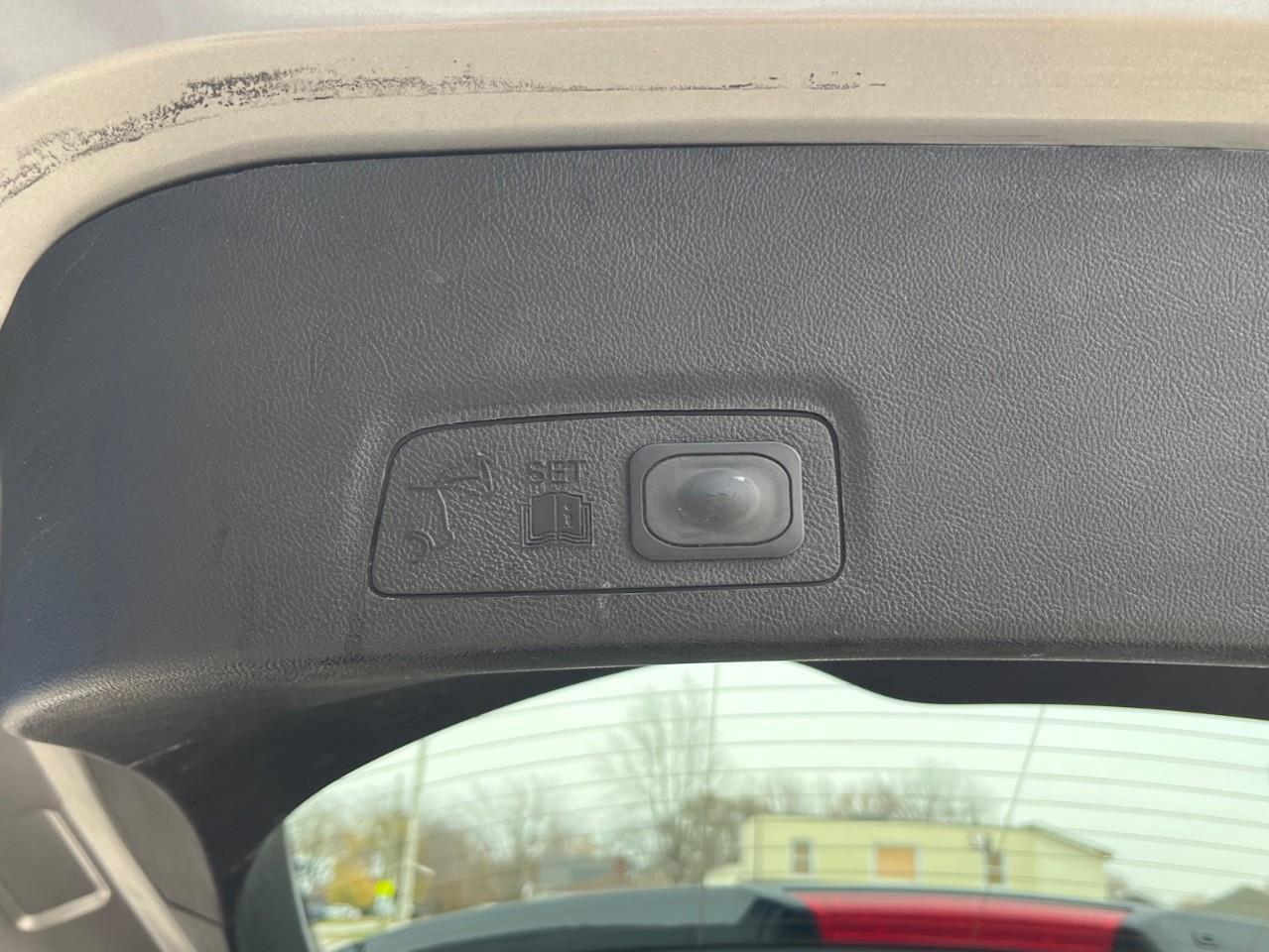 2017 Lincoln MKC SELECT ULTRA LOW KM Photo