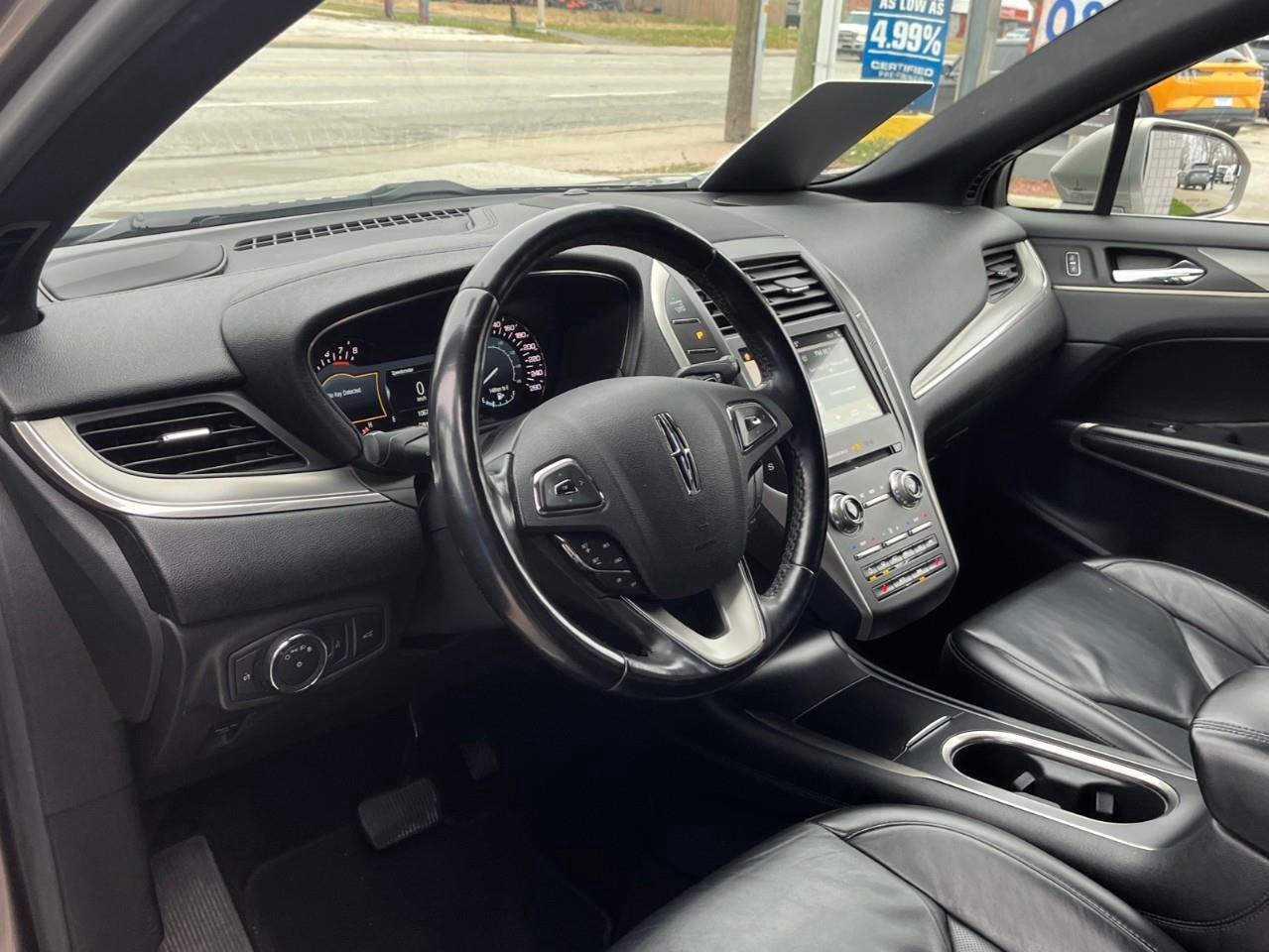 2017 Lincoln MKC SELECT ULTRA LOW KM Photo