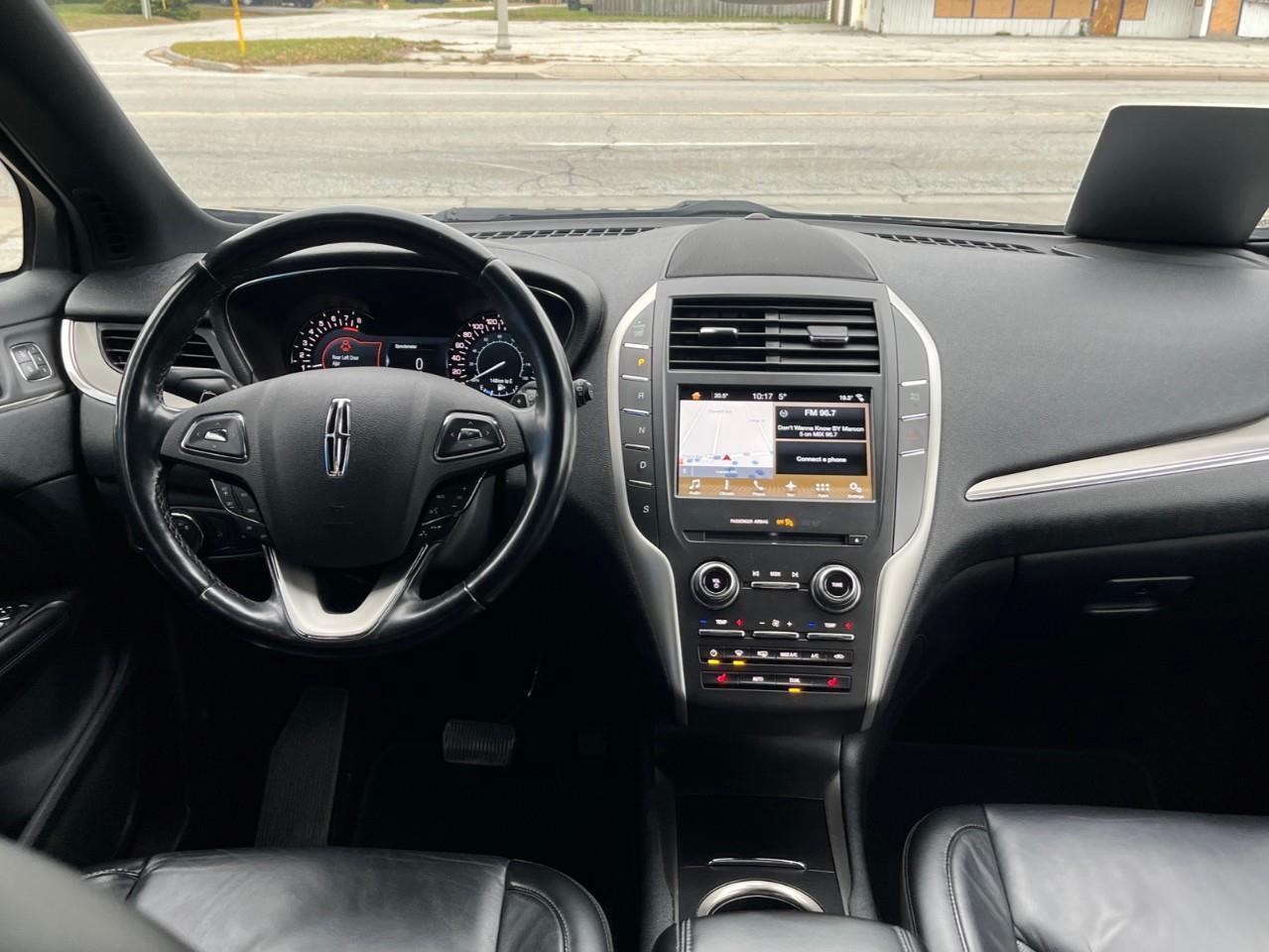 2017 Lincoln MKC SELECT ULTRA LOW KM Photo