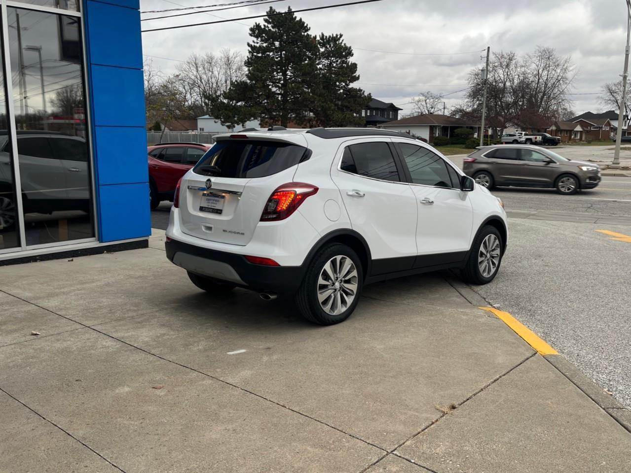 2020 Buick Encore WOW! 4.99% FINANCE UP TO 60MONS OAC Photo4