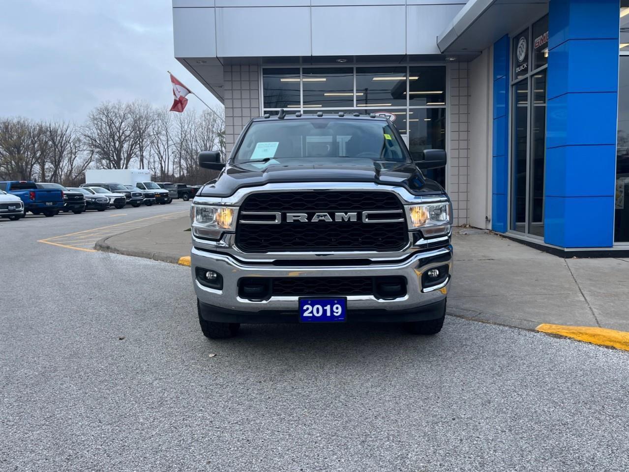 2019 RAM 2500 TRADESMAN WORK READY! Photo