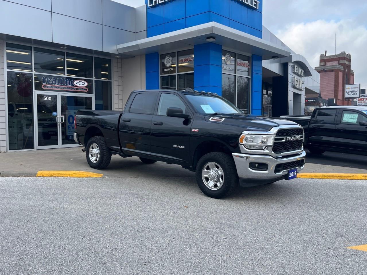 2019 RAM 2500 TRADESMAN WORK READY! Photo