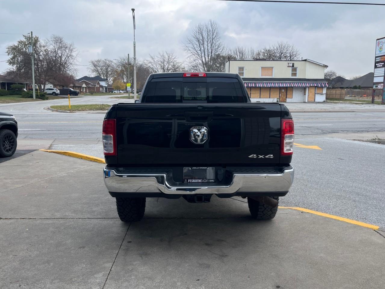 2019 RAM 2500 TRADESMAN WORK READY! Photo