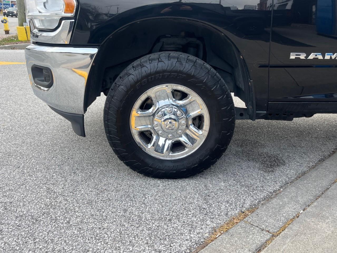 2019 RAM 2500 TRADESMAN WORK READY! Photo