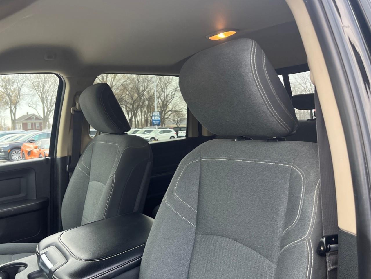 2019 RAM 2500 TRADESMAN WORK READY! Photo