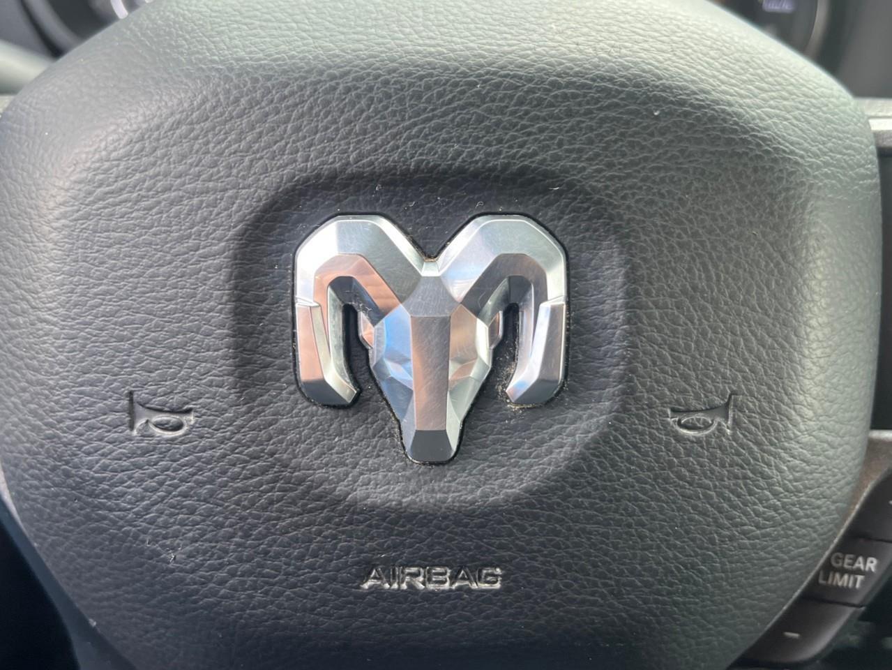 2019 RAM 2500 TRADESMAN WORK READY! Photo