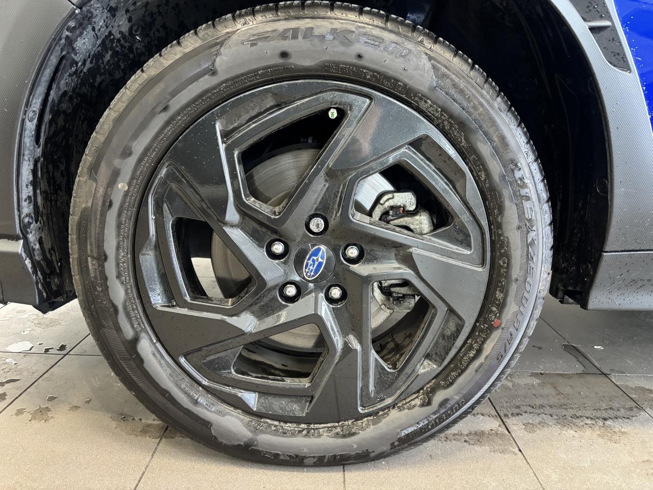 2024 Subaru Crosstrek ONYX   1 OWNER   CLEAN CARFAX   SUNROOF   CARPLAY! Photo