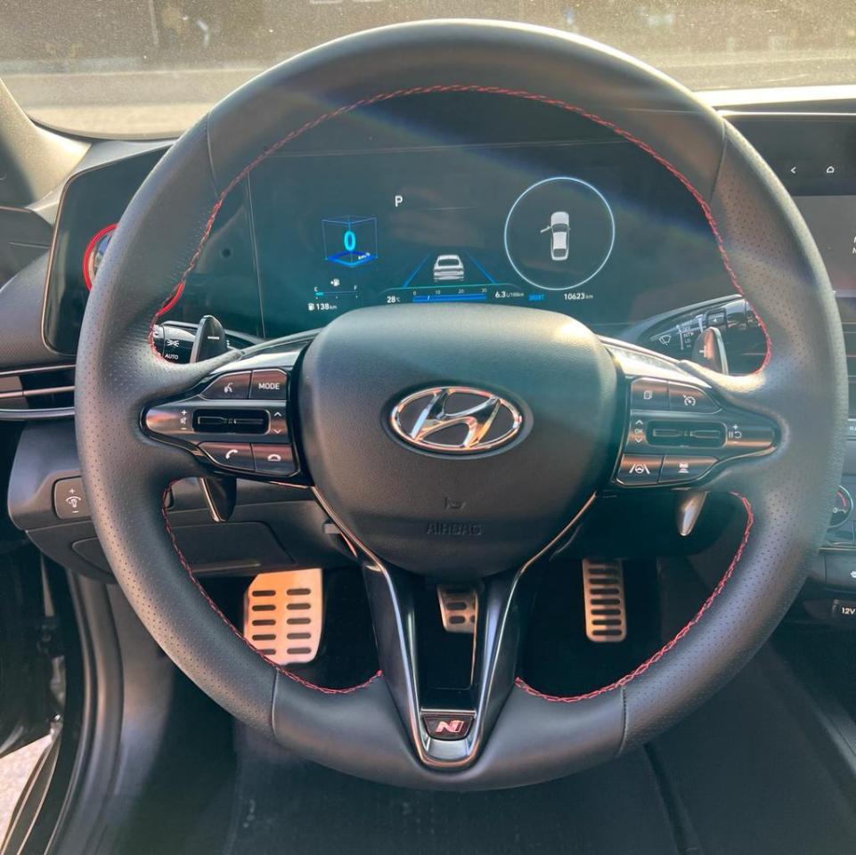 2023 Hyundai Elantra N LINE ULTIMATE, SUNROOF, LEATHER SEATS, NAV Photo