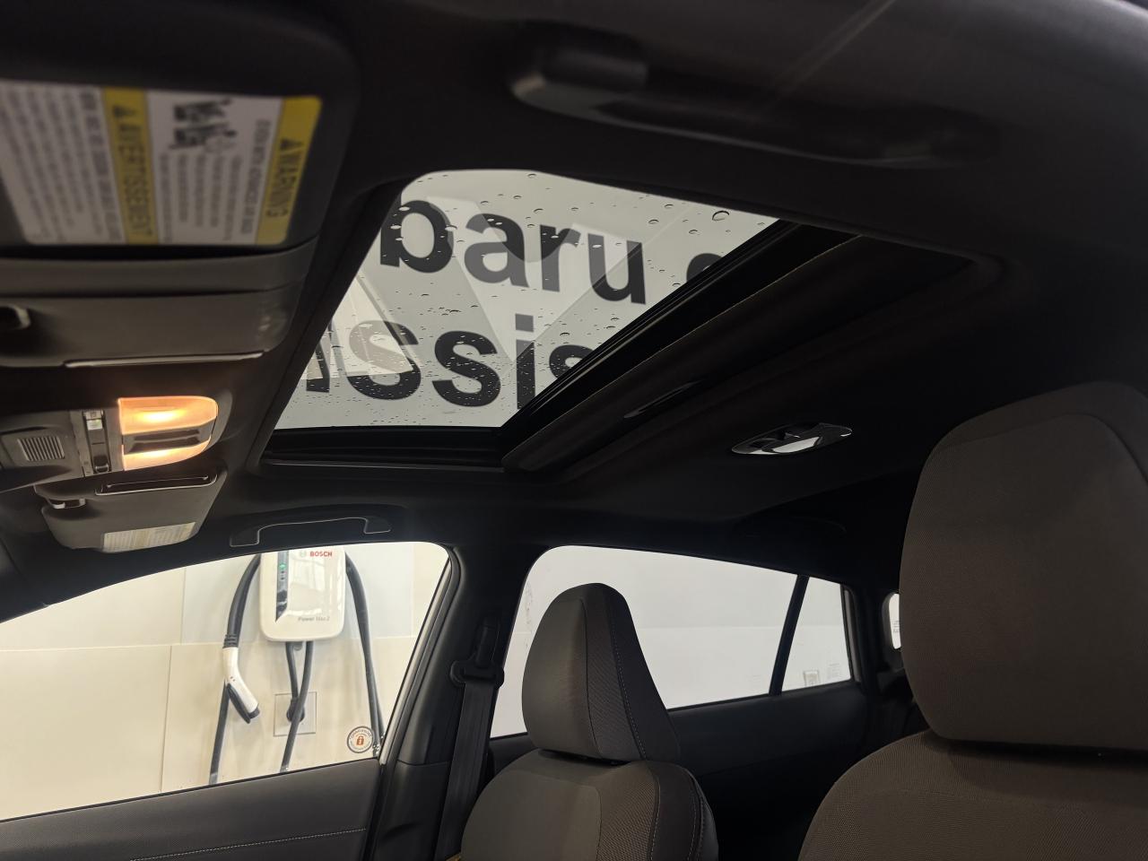 2024 Subaru Crosstrek ONYX   1 OWNER   CLEAN CARFAX   SUNROOF   CARPLAY! Photo